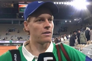 爱游戏体育-辛纳谈欧冠决赛：若我说支持意大利球队夺冠，我想不会冒犯任何人