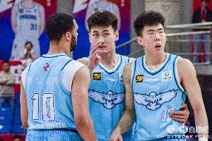 爱游戏APP-双枪很给力！王睿泽12中7拿16分7板8助&amp;段昂君11中7拿20分6板