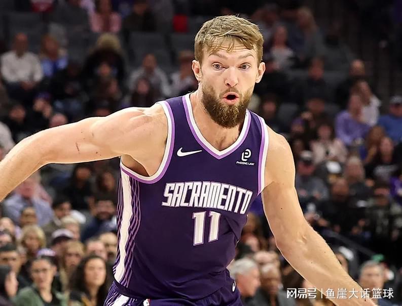 爱游戏APP-完胜！威少26分+6三分，小萨13+6湖人旧将爆发，德罗赞两人起冲突